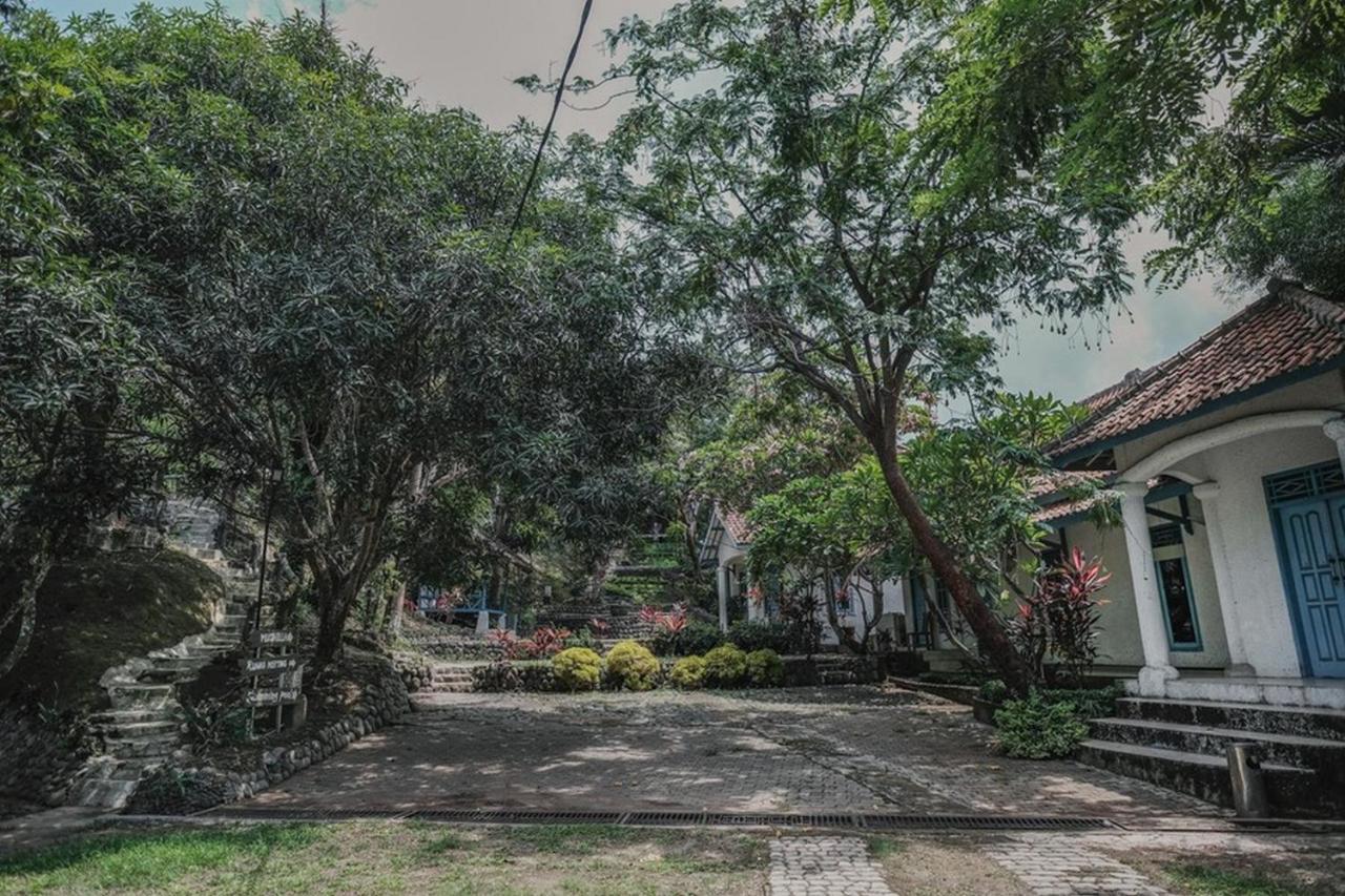 Reddoorz Near Pantai Florida Anyer Ξενοδοχείο Serang Εξωτερικό φωτογραφία