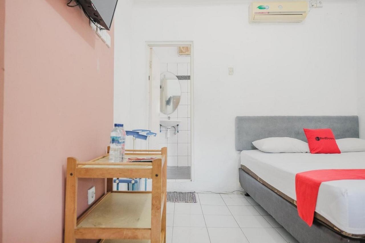 Reddoorz Near Pantai Florida Anyer Ξενοδοχείο Serang Εξωτερικό φωτογραφία